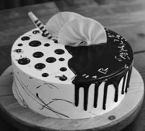 Choco Vanilla Cake