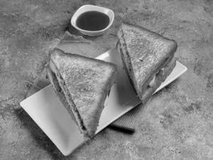 Cheese Paneer Sandwich