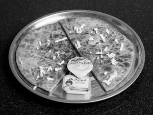 Aloo Tawa Paratha (1 Pc)