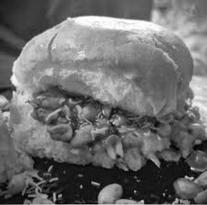 Dabeli With Oil