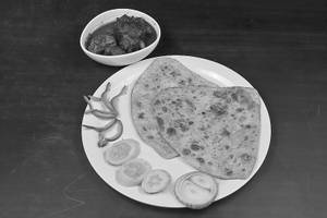 Paratha And Mutton Kosha (2 Paratha)