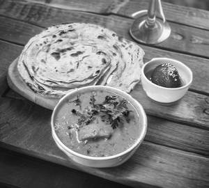 Laccha paratha+panner butter masala+hot golabjamun