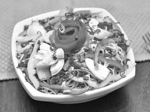 Vegetable Hakka Noodles