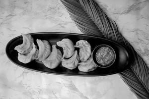 Momo Platter (8pcs)