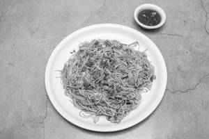 Veg Ginger & Garlic Noodle