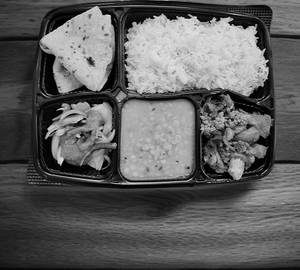 2 Tawa Roti + Rice + Dal + Seasonal Vegetables + Salad