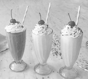 Shake with ice cream
