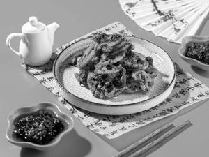 Crispy Lotus Stem With Curry Leaves And Black (Ak)