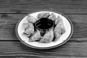 Cocktail Samosas [ 10 Pieces ] [ 450Grams ]