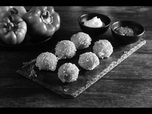 Kurkure Veg Momo(8 Pcs)