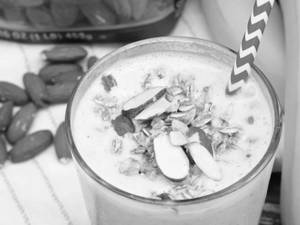 Just Go Nuts Milkshake