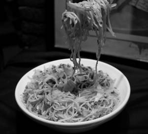 Veg Chilli Garlic Noodles