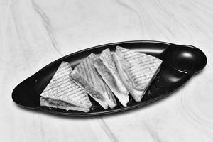 Veg Grilled Sandwich