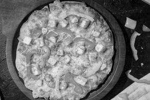 6.5" Chatpata Paneer Cheese Pizza