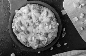 6.5" Onion Capsicum Cheese Pizza