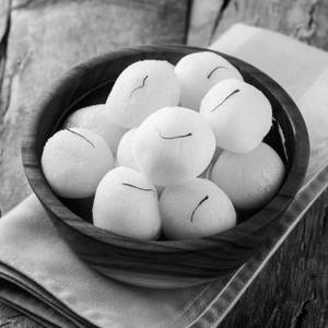 White Rasbhari