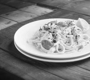 Veg Spaghetti Alfredo