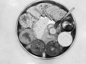 Panjabi Thali (Limited)