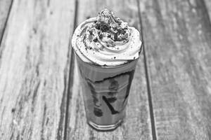 Bubble Gum Oreo Shake