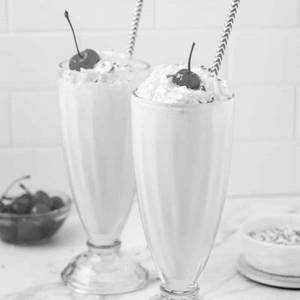 Icy Vanilla Milkshake [250 ml]