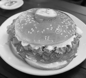 Chicken Nuggets Burger