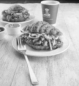 Mushroom Croissant (259.8 Kcal) (250 g)