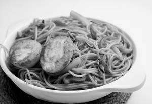 Egg Hakka Noodles 