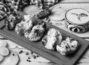 Murgh Lehsuni Tikka