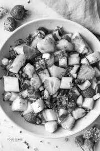Pineapple salad