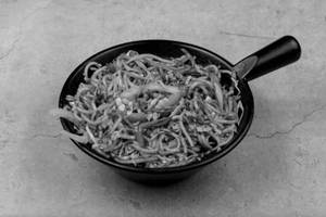 Veg Hakka Noodles