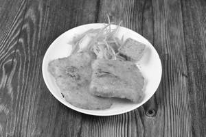 Leons Special Fish Fry [2pcs]