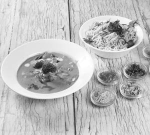 Burmese Vegetable Khowsuey