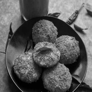 Ghee Podi Idli Chutney Sambar