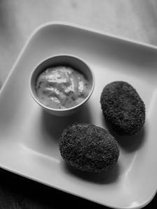 Chicken Cutlet With Cocktail Dip [3Pcs]