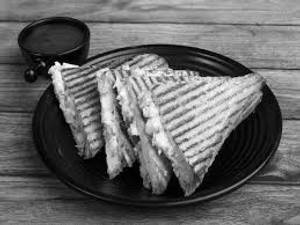 Veg grilled sandwich