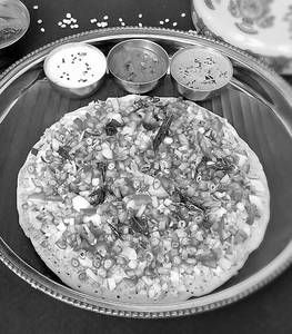 Mixed Vegetable Uttapam BF