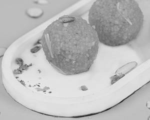 Motichoor Ladoo