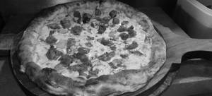 Chicken Ghee Roast Pizza