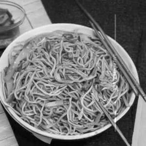 Egg Hakka Noodles