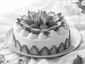 Strawberry Cake (1 Kg)
