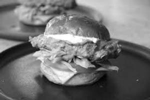 Periperi Crispy Chicken Burger