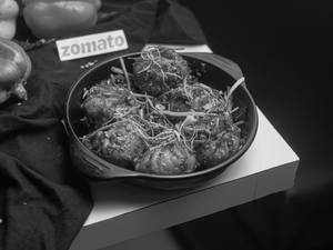 Pan Fried Momos [6 Pieces]