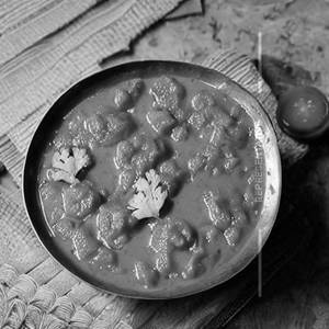 Dal Kolhapuri