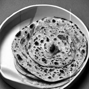 Lacchedar Paratha                      