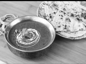Dal Makhani with Garlic Naan