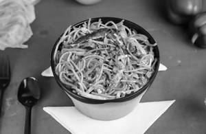 Veg Schezwan Noodles
