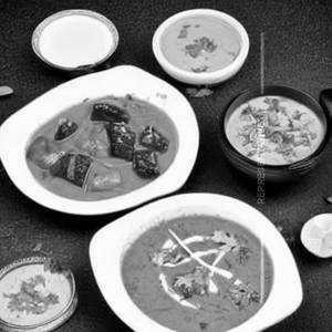 Schezwan Style Exotic Veggies (gravy)
