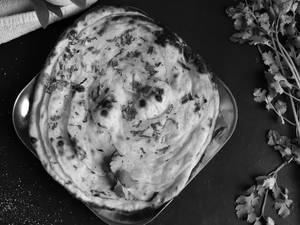Garlic Lachha Paratha