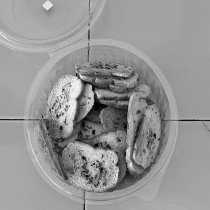 Melba Toast