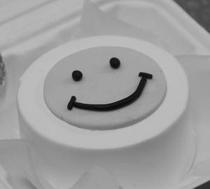 Smiley Bento Vanilla Cake